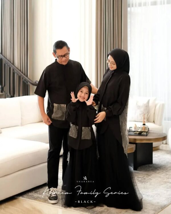 Kareem Family Kids - Image 3