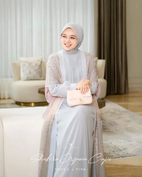 Shakira Organza Cape - Image 6