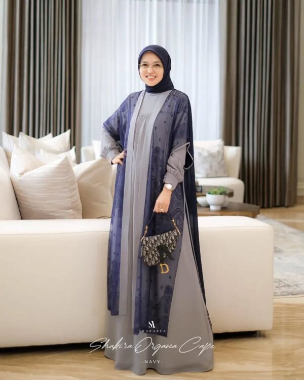 Shakira Organza Cape - Image 6