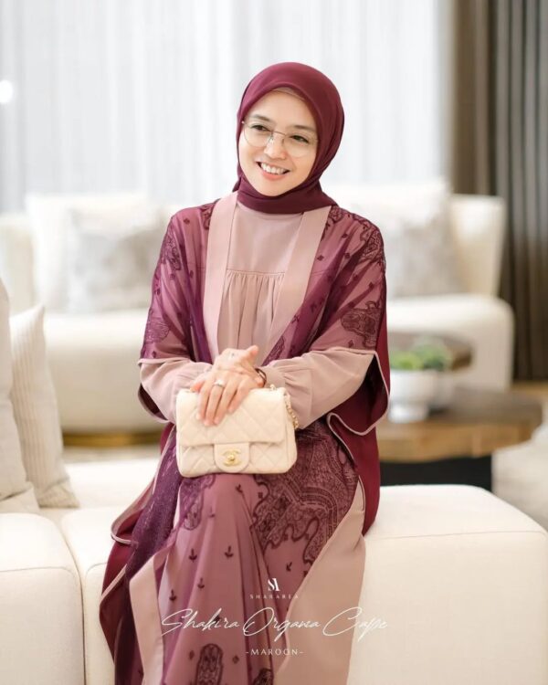 Shakira Organza Cape - Image 5