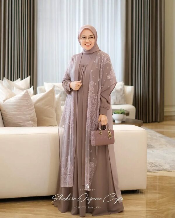 Shakira Organza Cape - Image 8