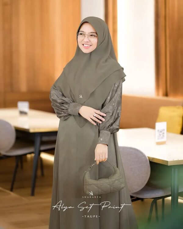 Alya Set Print - Image 3