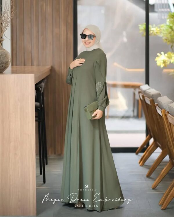 Meysa Dress Embroidery - Image 9