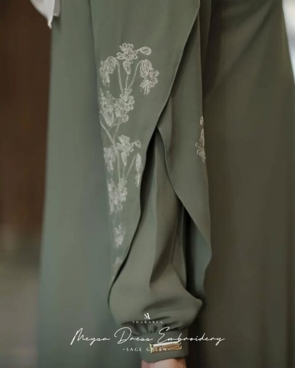 Meysa Dress Embroidery - Image 13