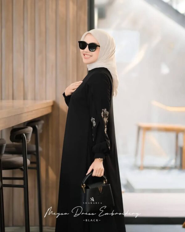 Meysa Dress Embroidery - Image 15