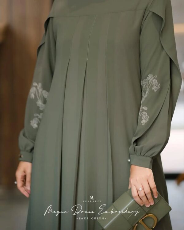 Meysa Dress Embroidery - Image 12