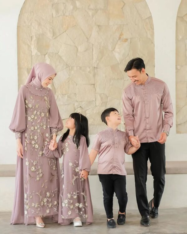Kamila Family Set - Image 3