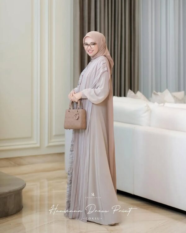 Hanienna Dress Print - Image 8