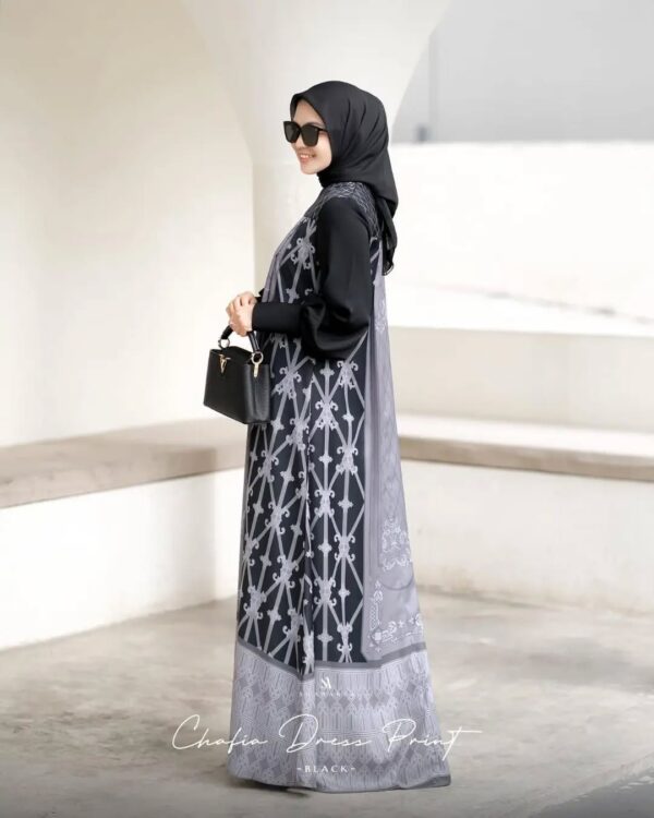 Chafia Dress Print - Image 2