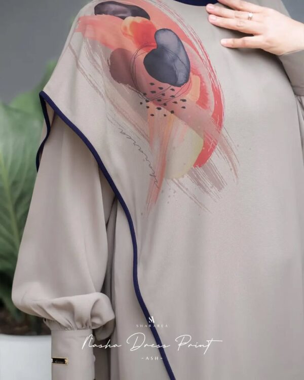 Nasha Dress Print - Image 4
