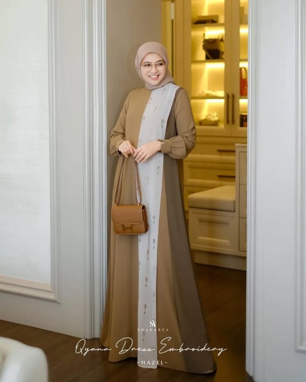 Qyana Dress Embroidery - Image 4