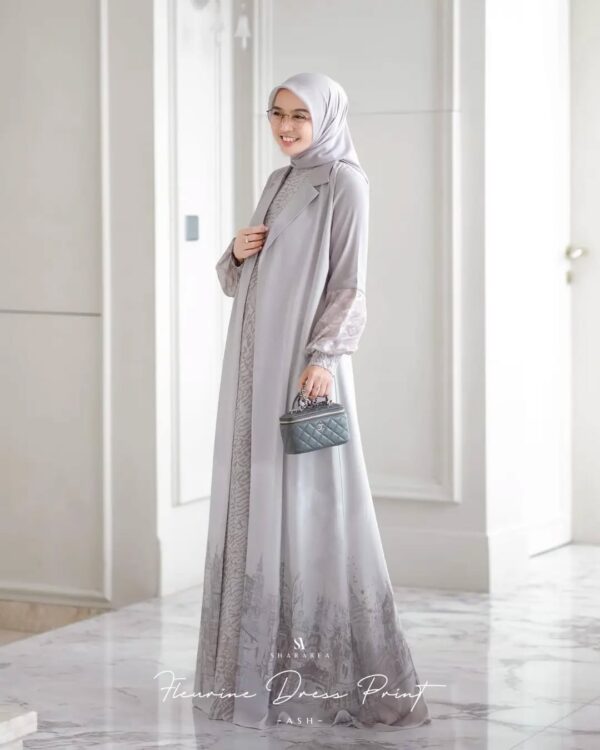 Fleurine Dress Print - Image 3