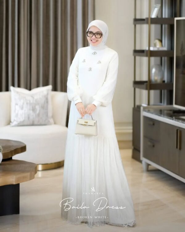 Baila Dress - Image 4