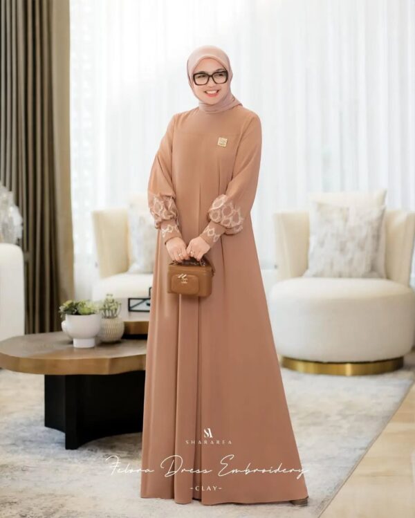 Felora Dress Embroidery - Image 3