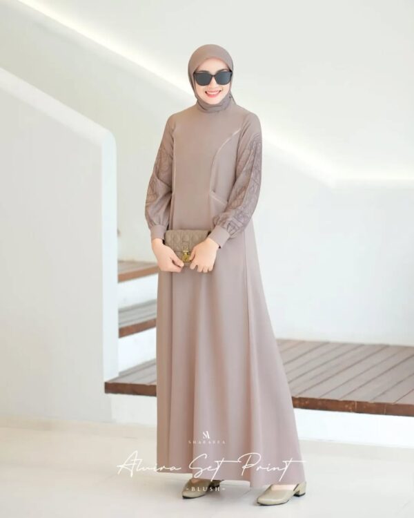 Alvira Set Print - Image 4