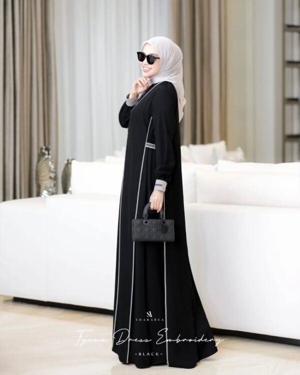 Tyana Dress Embroidery - Image 8