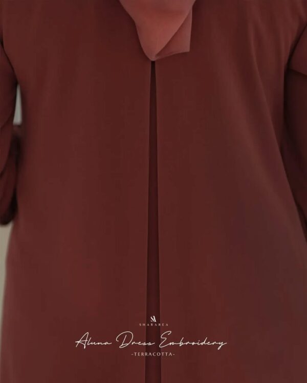 Aluna Dress Embroidery - Image 4