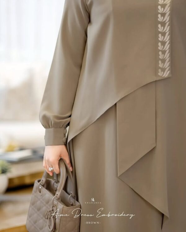 Aime Dress Embroidery - Image 8