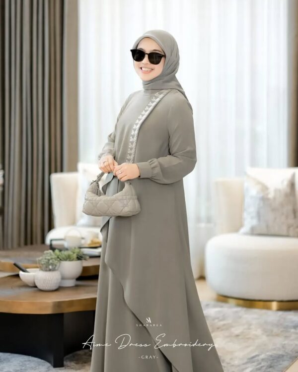 Aime Dress Embroidery - Image 10