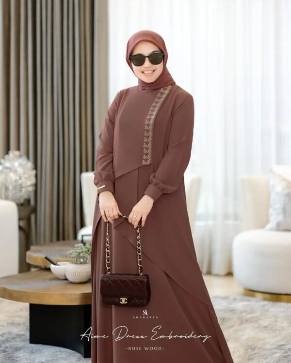 Aime Dress Embroidery - Image 3