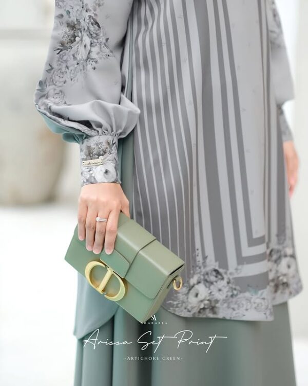 Arissa Set Print - Image 10