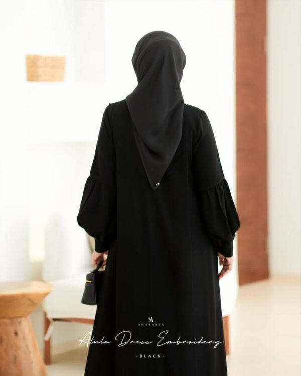 Alula Dress Embroidery - Image 3