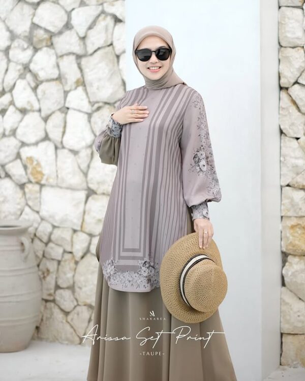 Arissa Set Print - Image 14