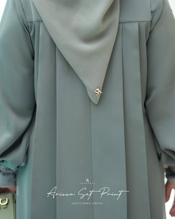 Arissa Set Print - Image 11