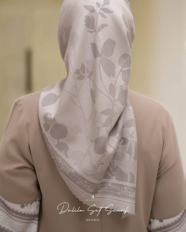 Dalila Set Scarf - Image 5