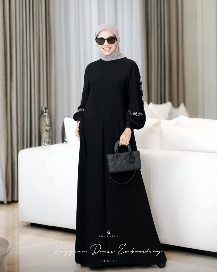 Zayyena Dress Embroidery