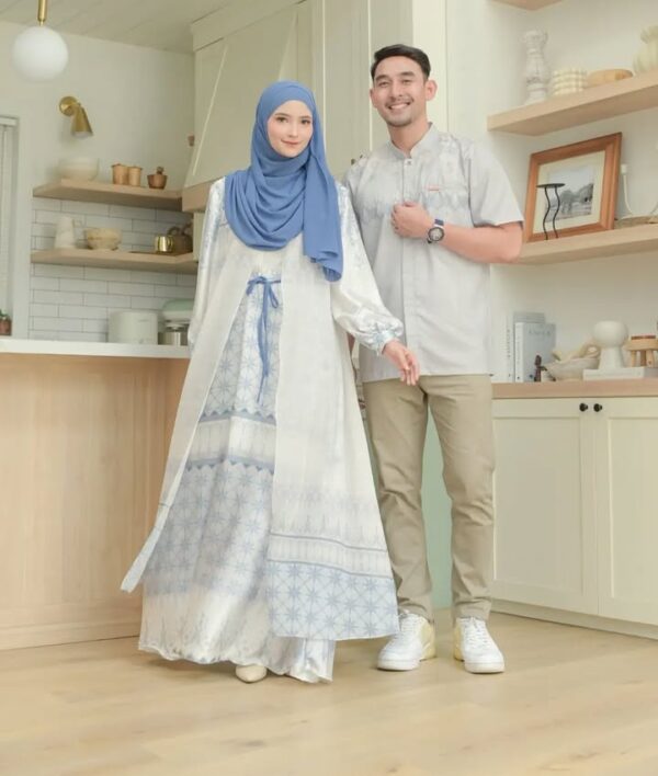 Yameena Family - Image 23