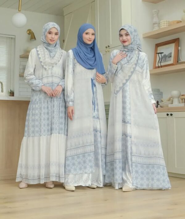 Yameena Family - Image 18