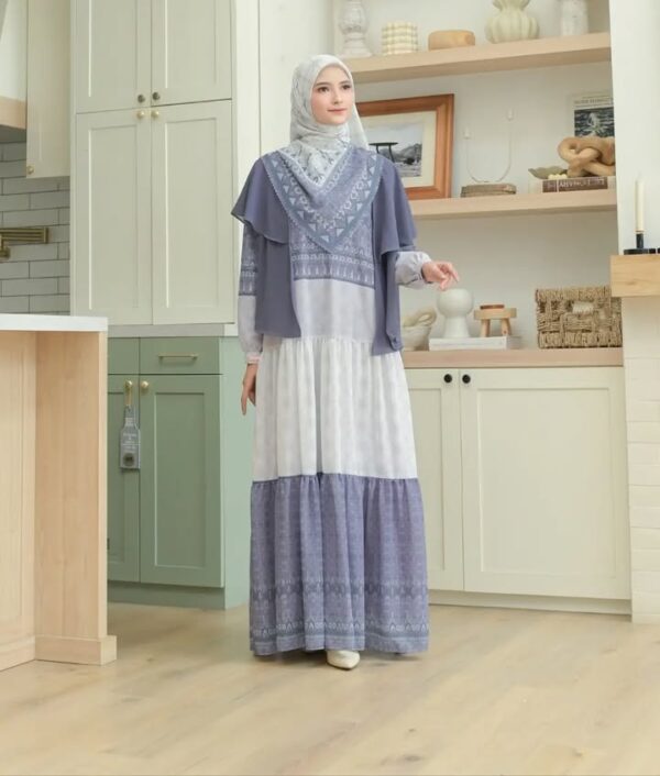Yameena Family - Image 5