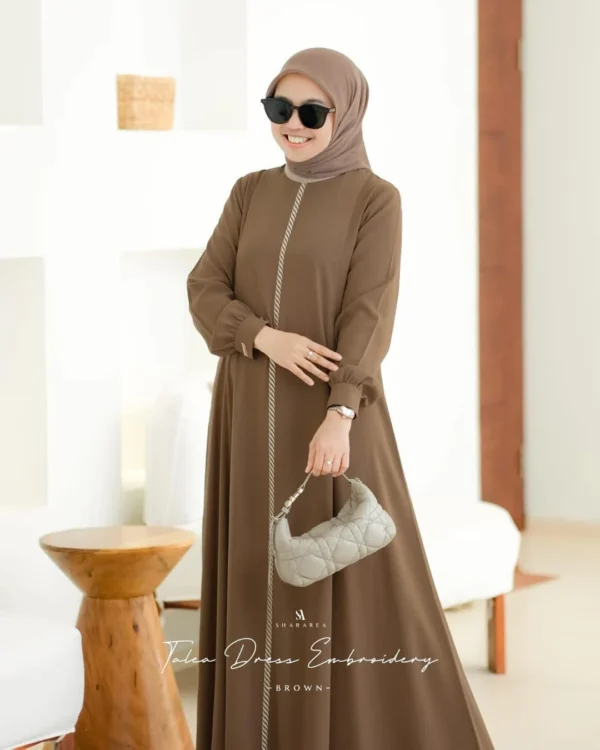 Talea Dress Embroidery - Image 9