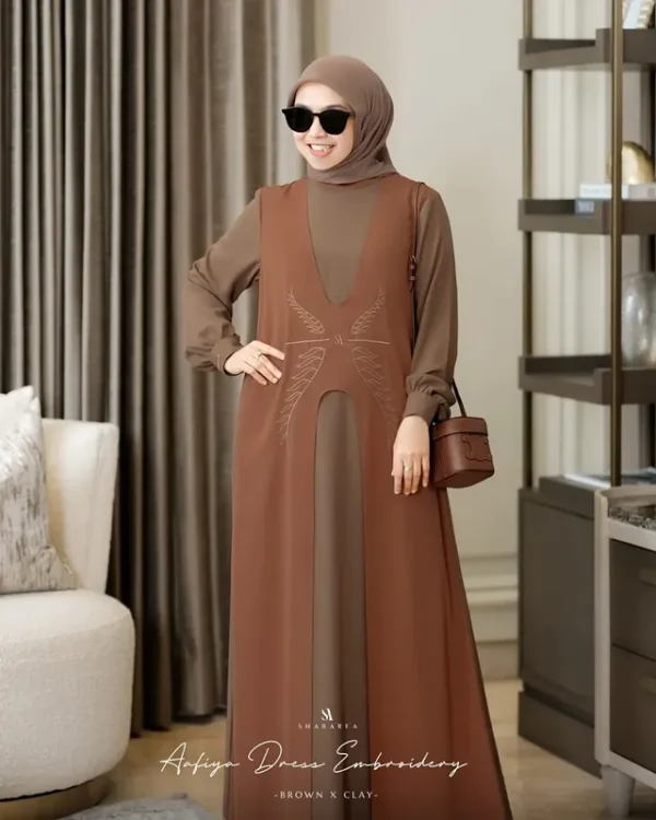 Aafiya Dress Embroidery - Image 15