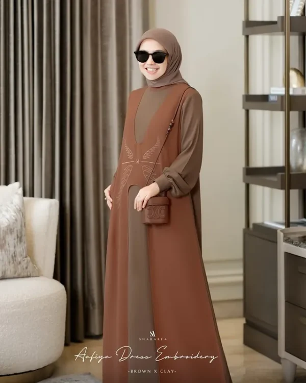 Aafiya Dress Embroidery - Image 14