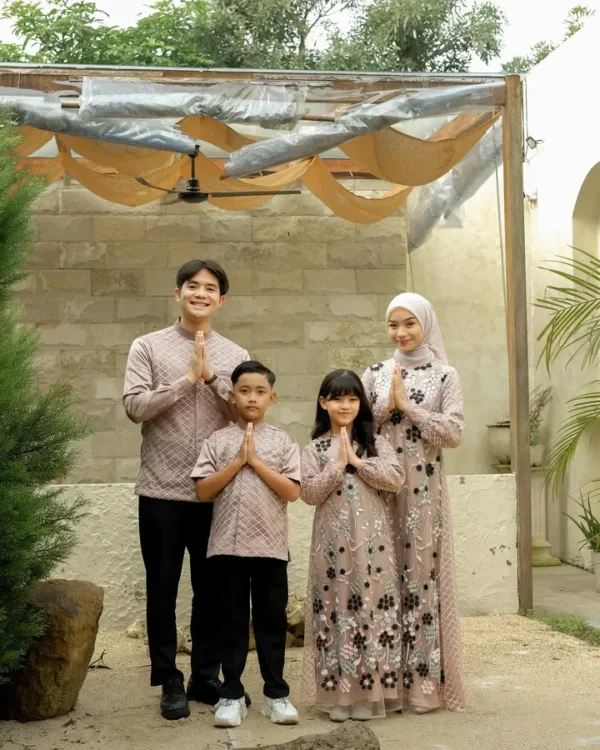 Ralina Set Family Rose Gold