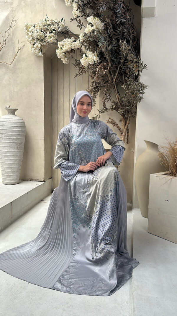 Zamaeraa Family Set - Light Grey - Image 2