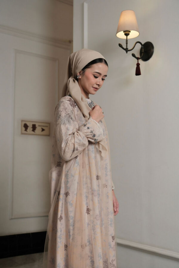 Family Set Vol 1 - Beige - Image 2