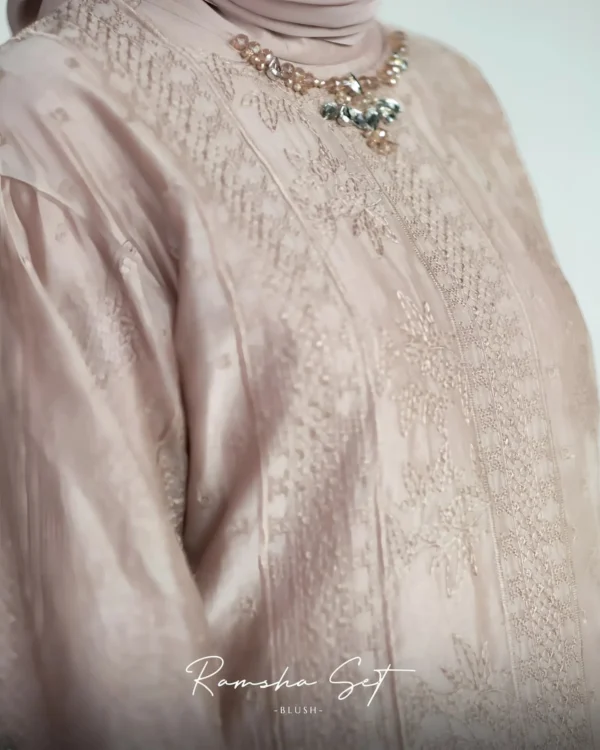 Ramsha Set - Image 8