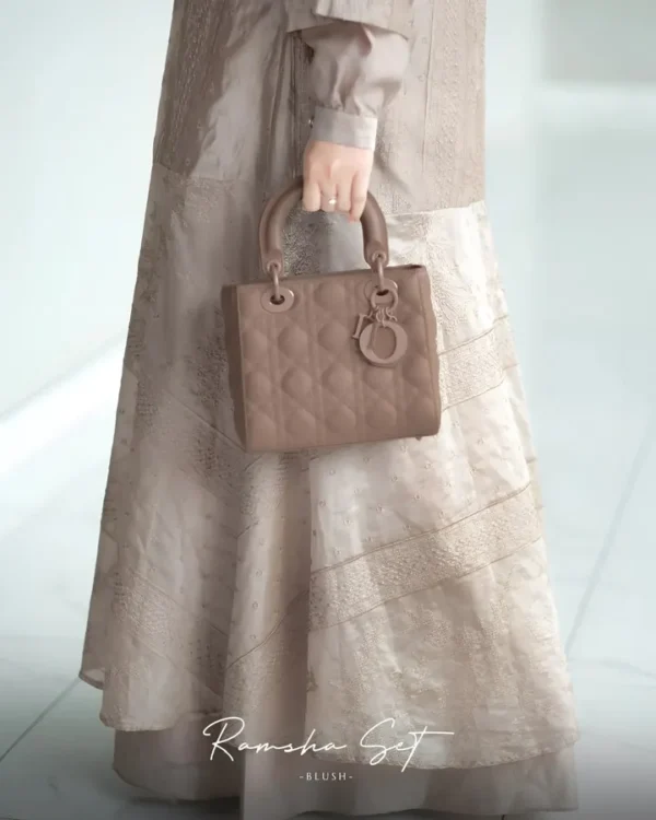 Ramsha Set - Image 11