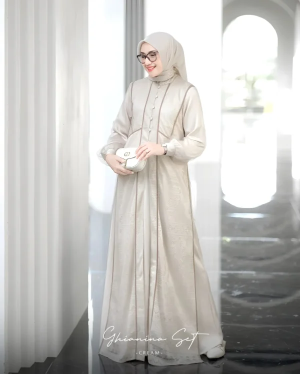 Ghianina Set