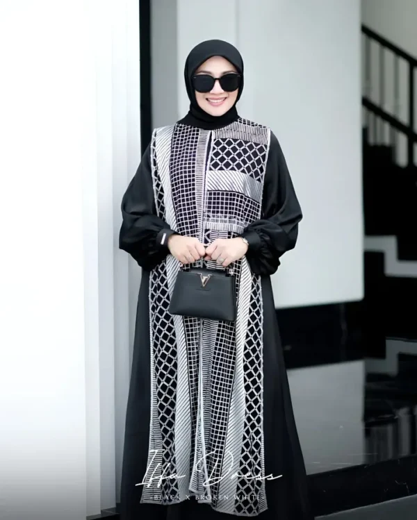 Iffa Dress - Image 8