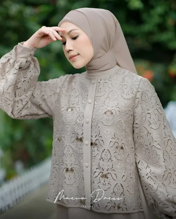 Maeva Dress - Image 3