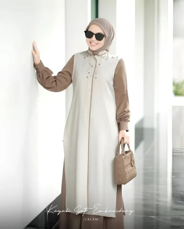 Kayali Set Embroidery - Image 18