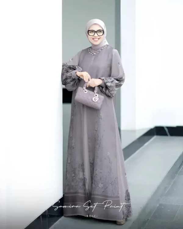 Samira Set Print Dres - Image 19