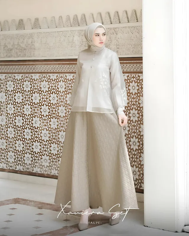 Xaviera Set