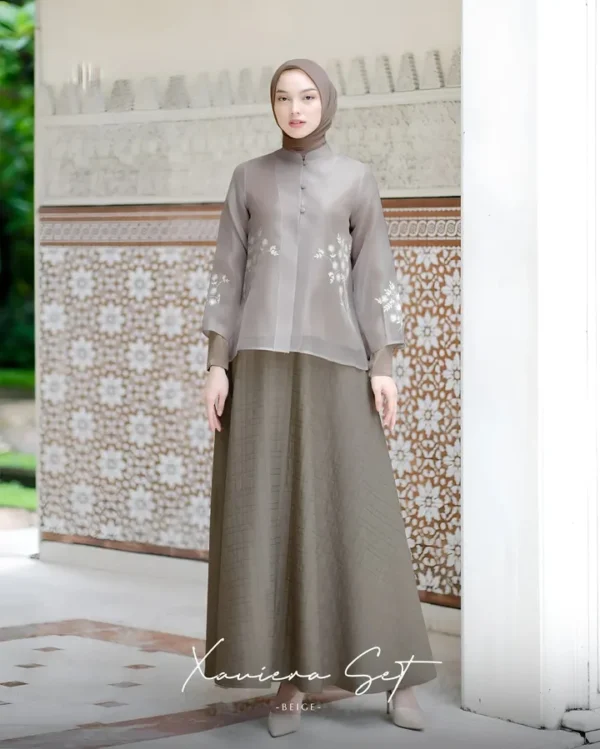 Xaviera Set - Image 6