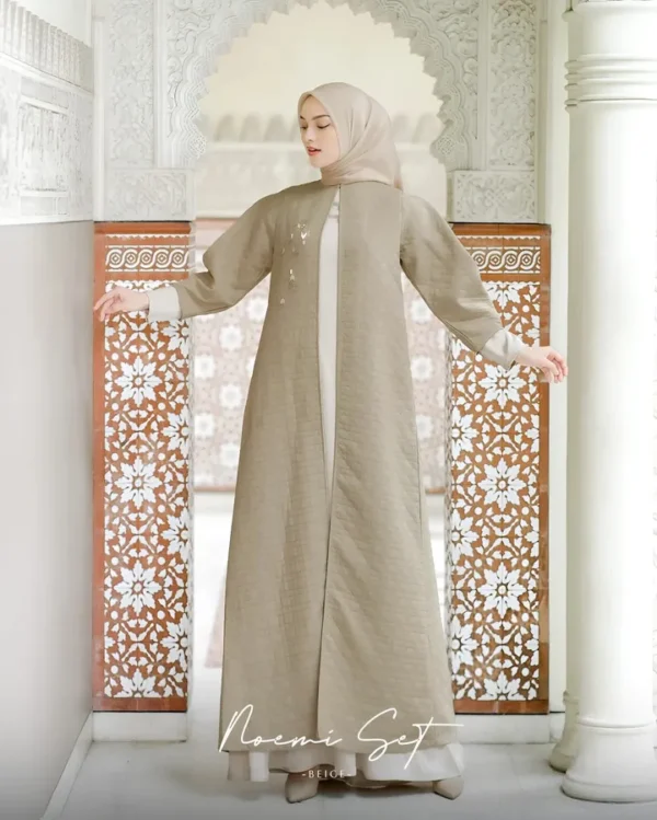 Noemi Set - Image 16