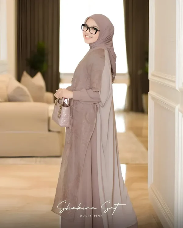 Shakira Set - Image 15